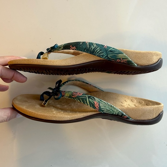 VIONIC BELLA TOE POST SANDAL orthotic for plantar fasciitis Flip Flops - Picture 6 of 13